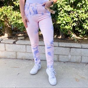 Levi’s 721 High Rise Skinny Ankle Purple & Pink tie dye in 16 W33